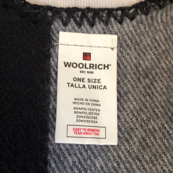 WOOLRICH Size OSFA Poncho Wrap - Blanket wrap PLAID Gray & Black $118 NEW - Picture 9 of 16